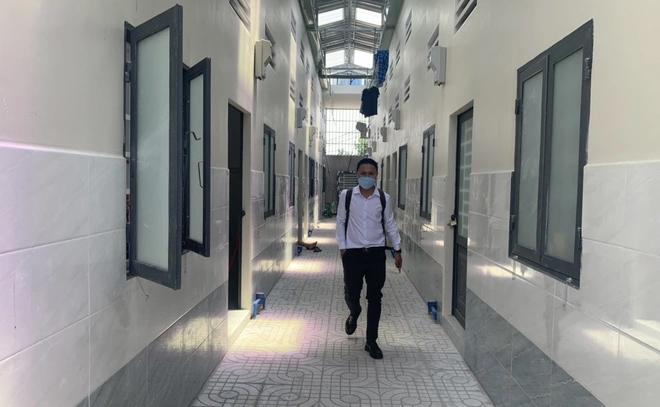 Kẻ sát hại vợ, uống thuốc sâu trước khi ra đầu thú đã tử vong-2