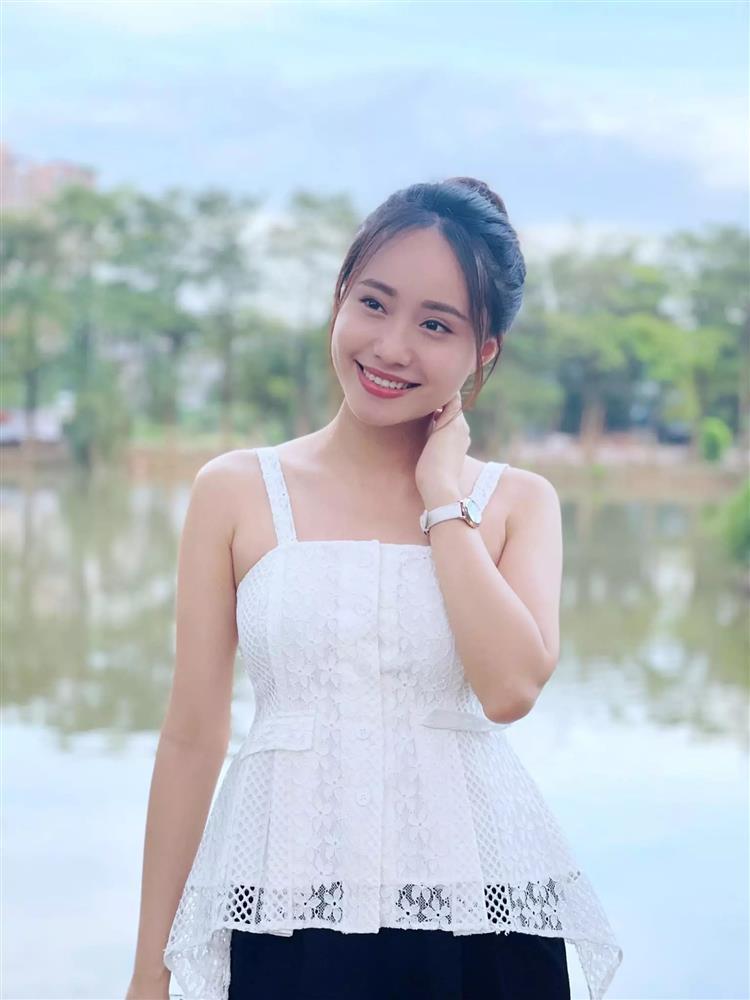 MC Xuân Anh: Chồng mát xa hàng ngày, gội đầu cho tôi-2