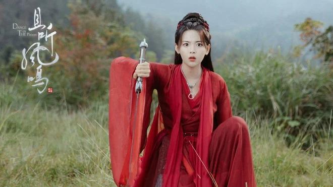 Diễn tệ khiến phim thất bại: Nhiệt Ba, Triệu Lộ Tư ai kém hơn?-11