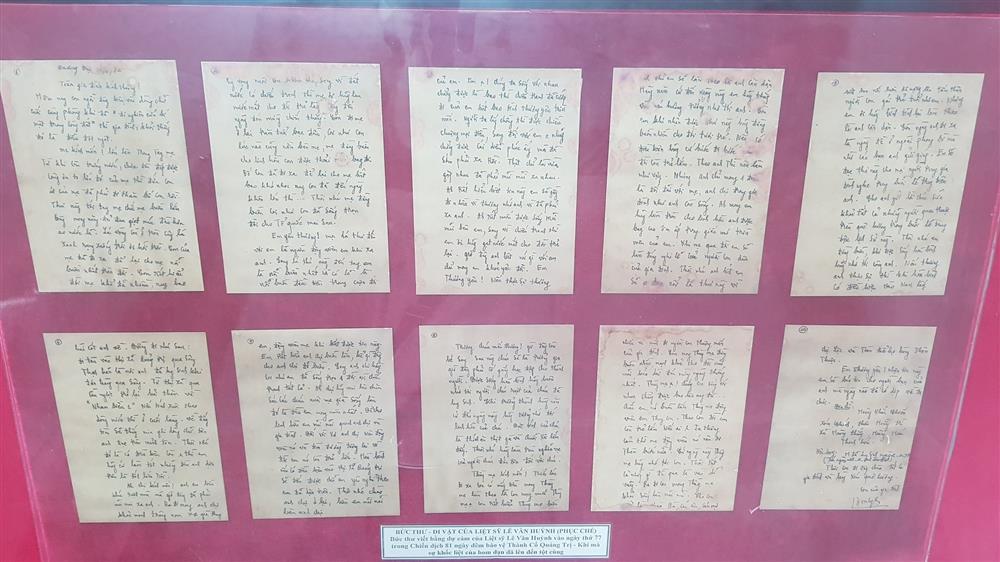 Nghẹn đắng di thư ngoại cảm từ thành cổ Quảng Trị giữ gìn suốt 30 năm-2