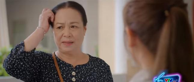 Khán giả xót xa, mong một cái kết khác cho bà Nga Thương Ngày Nắng Về-2