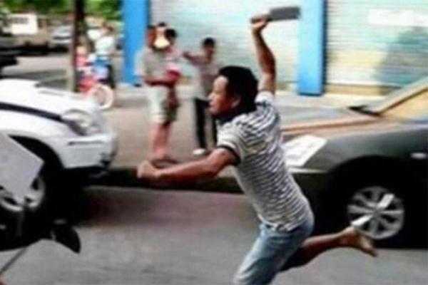 Tranh chấp đất đai, chế ‘bom xăng’ để nghênh chiến ở Hà Nội-1