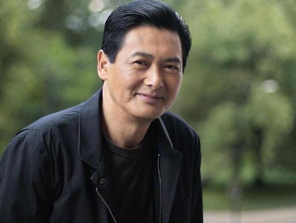 Lệnh Hồ Xung Tiếu Ngạo Giang Hồ: Ai vượt Châu Nhuận Phát thành kinh điển?-3