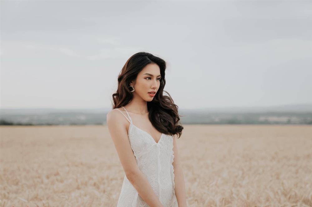 Thùy Tiên bị ekip hại, hỏng cả gương mặt vì photoshop ẩu-1