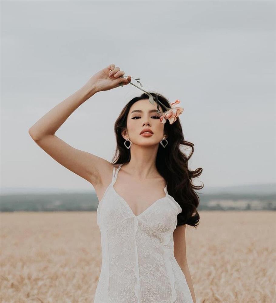 Thùy Tiên bị ekip hại, hỏng cả gương mặt vì photoshop ẩu-7