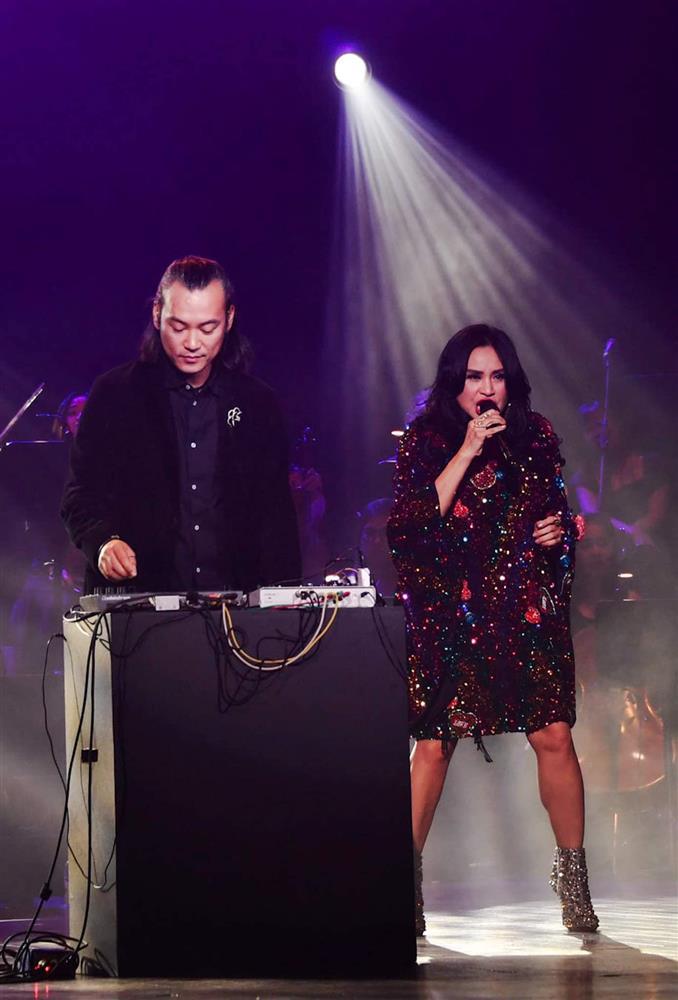 Diva Thanh Lam hiếm hoi cho em trai lên sóng, ngoại hình bất ngờ-5