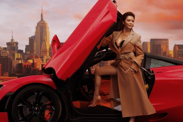 Lý Nhã Kỳ học Ngọc Trinh, Hồng Nhung mốt phơi nội y kém duyên-2