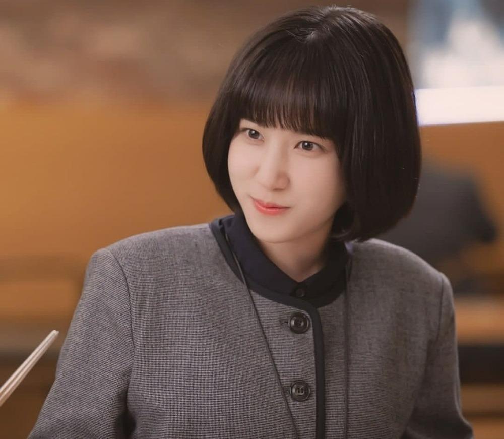 Phim về luật sư tự kỷ ngày càng chán, khai thác tình yêu quá đà-1