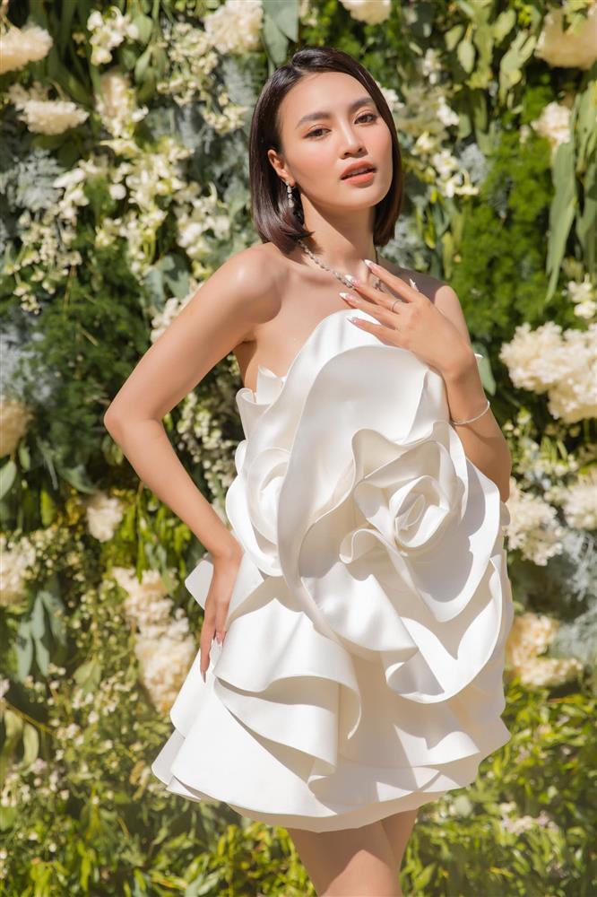 Ninh Dương Lan Ngọc khoe nhà lầu đang xây, đồng nghiệp trầm trồ-3