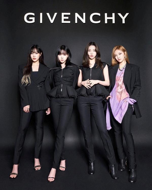 Những mặt trái ở Gen 4 khiến K-pop ngày càng mất điểm trầm trọng-15