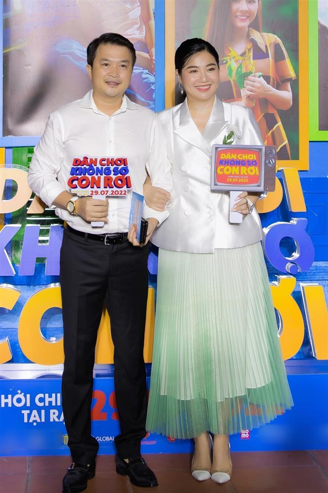 Mắt Lâm Vỹ Dạ con đậu con bay đến mừng phim Thu Trang Tiến Luật-7