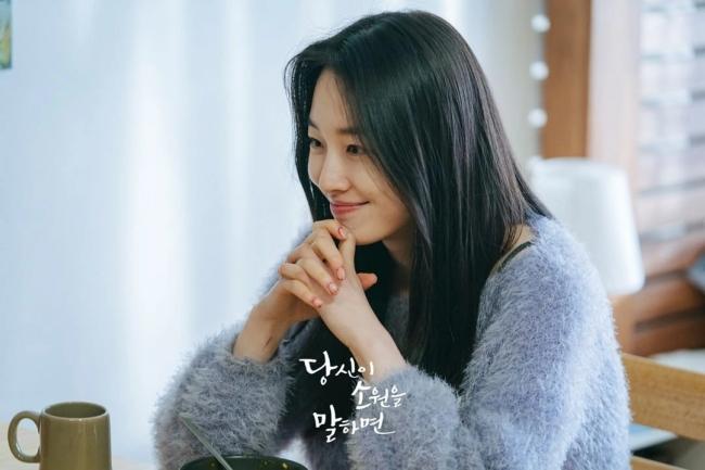 Chỉ chưa đầy hai năm vào nghề, Won Ji An đã cho thấy tiềm năng diễn xuất. Cô được so sánh với Suzy vì có sự nghiệp suôn sẻ.