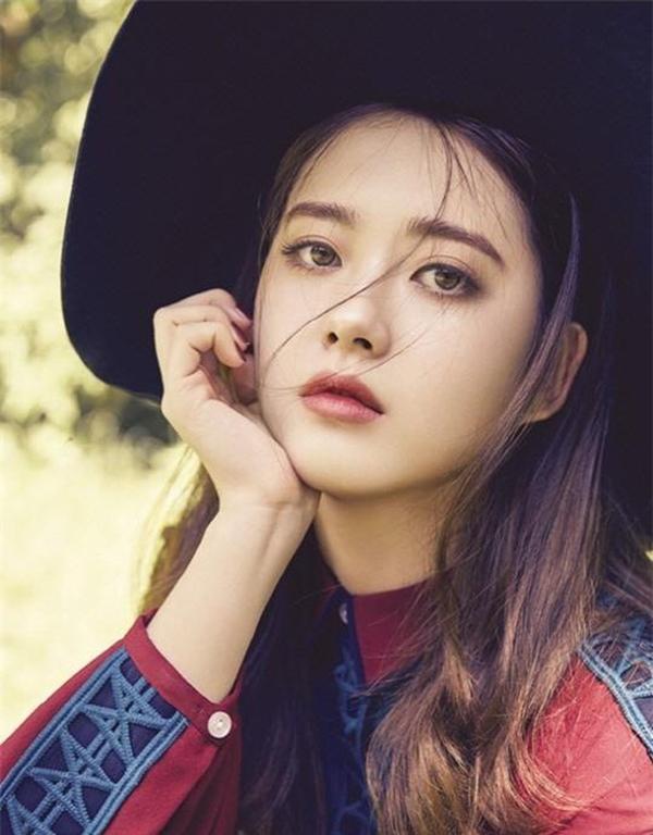 Mỹ nhân Hàn vẻ đẹp thiên thần: Diễn đơ nhưng đời tư miễn nhiễm bê bối-4