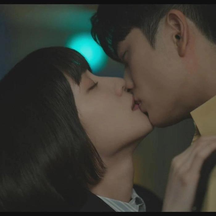 Park Eun Bin cầm nhầm kịch bản nam chính, khiến rating tăng vọt-3