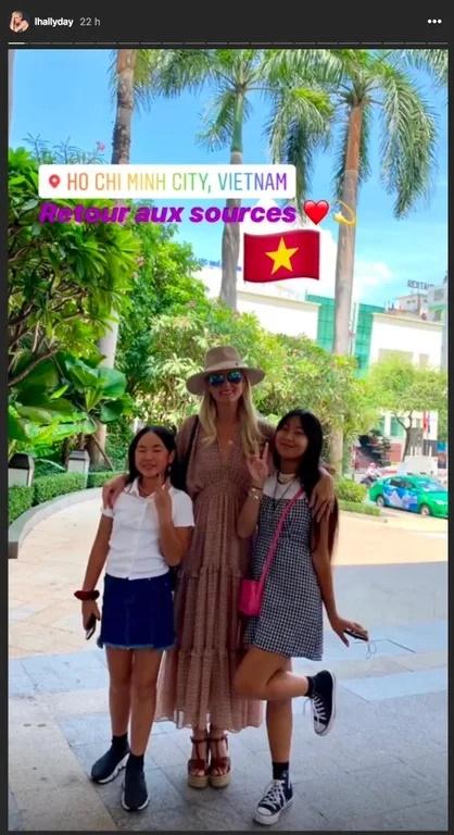 Nhân duyên vợ chồng danh ca Pháp và 2 bé con nuôi gốc Việt-5