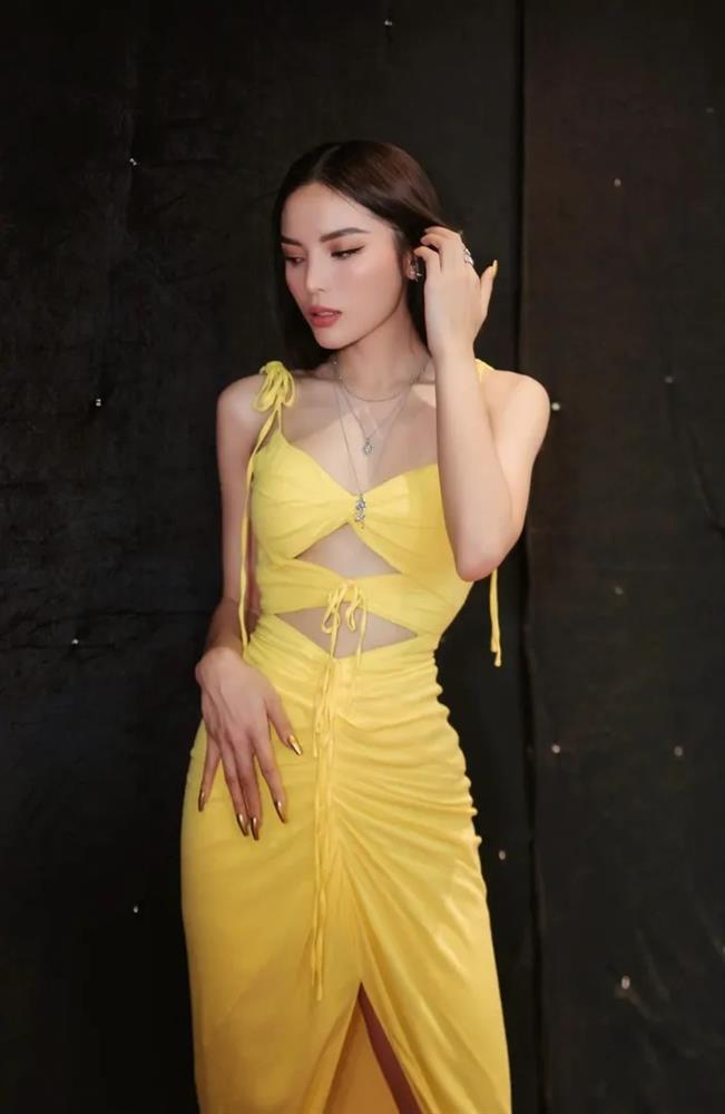 Nhã Phương tăng cân xinh đẹp - Á hậu Bảo Ngọc ghi điểm-9