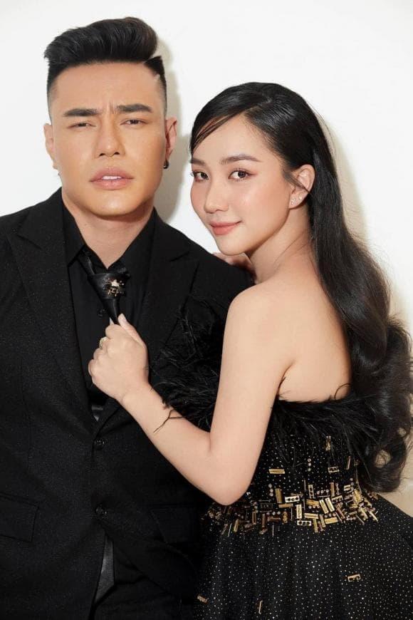 Sắp sinh, bà xã Lê Dương Bảo Lâm suy sụp vì bị bom hàng-5