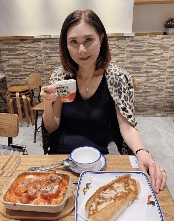 Á hậu Hong Kong đầu tiên phải ngồi tù-4