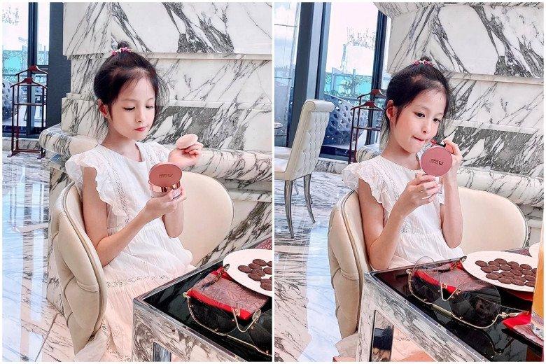 Vóc dáng cao vượt trội, sống chuẩn rich kid con gái cả Đoàn Di Băng-5