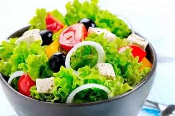 3 khung giờ dễ tăng cân nhất trong ngày, nên hạn chế ăn uống-3