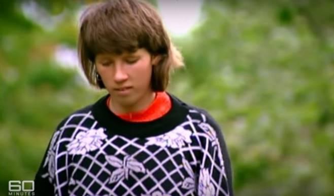 Cô gái được nuôi lớn bởi bầy chó và bi kịch đi tìm lại cuộc sống con người-3