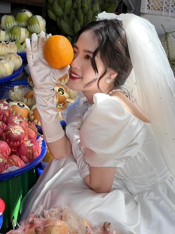 Bồ cũ Quang Hải khoe ảnh cưới chất bên chồng diễn viên nổi tiếng-3