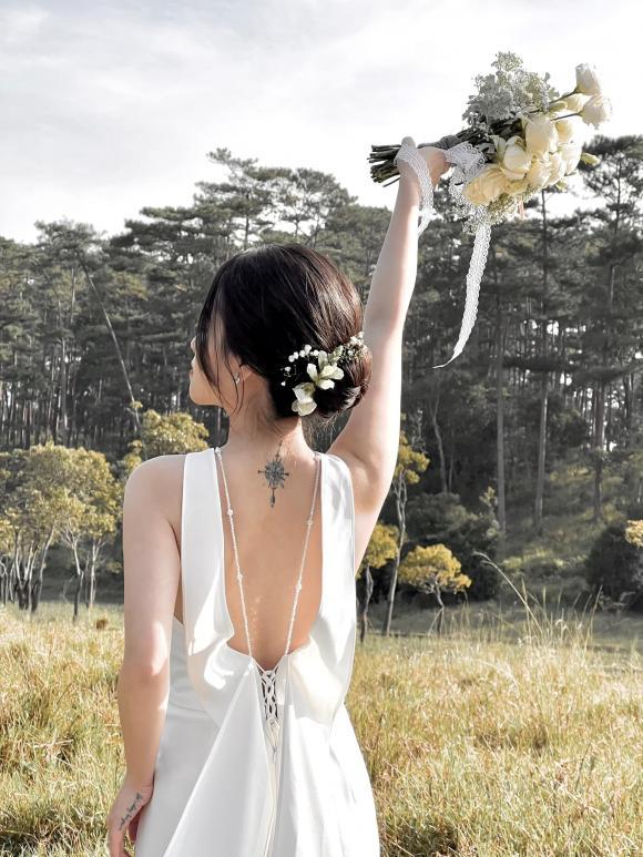 Bồ cũ Quang Hải khoe ảnh cưới chất bên chồng diễn viên nổi tiếng-5