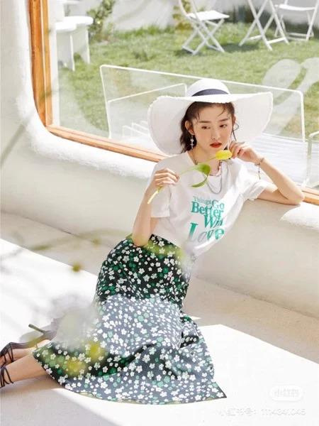 7 combo mix đồ cực yêu với chân váy hoa dáng dài-1