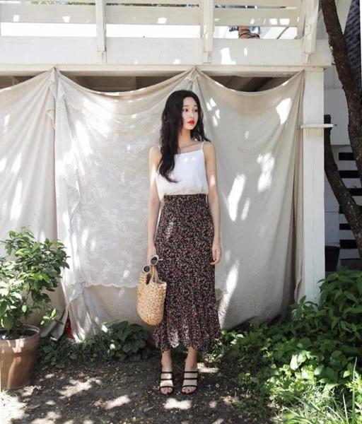 7 combo mix đồ cực yêu với chân váy hoa dáng dài-3