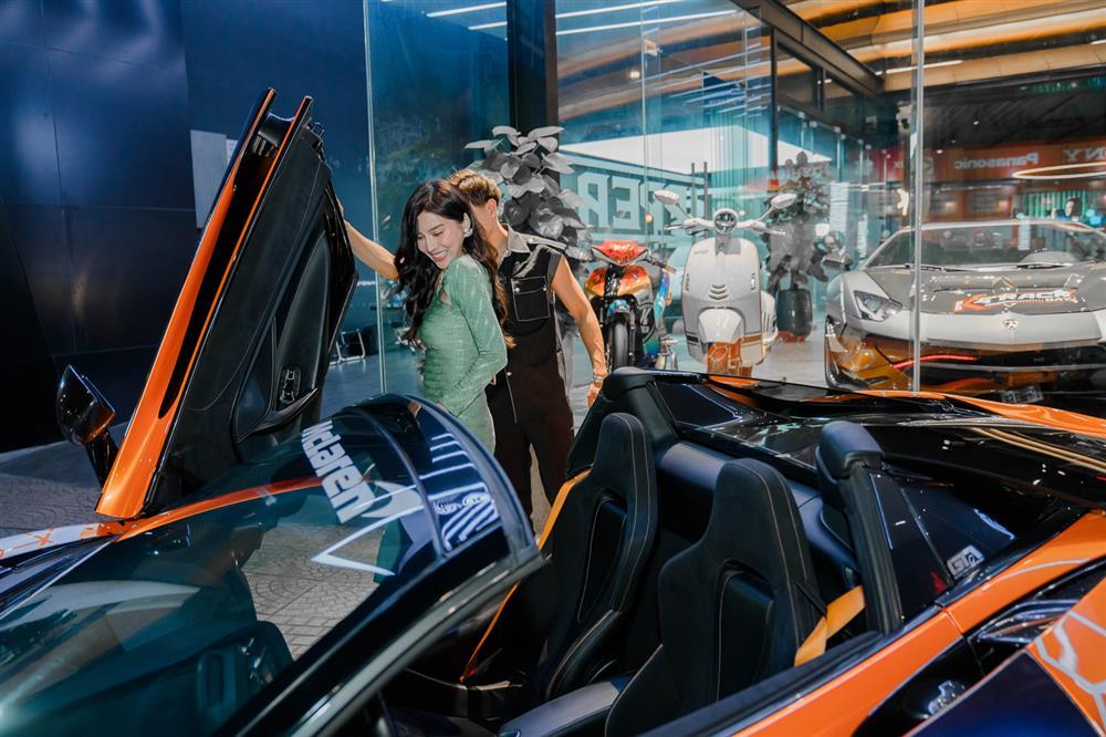 Ca sĩ điều động dàn siêu xe trăm tỷ quảng bá MV là ai?-3