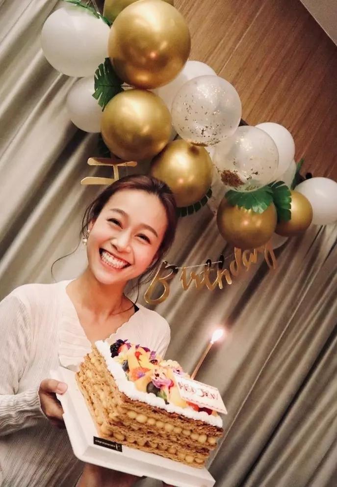 Á hậu Huỳnh Tâm Dĩnh sau scandal giật chồng, bị tẩy chay giờ ra sao?-4