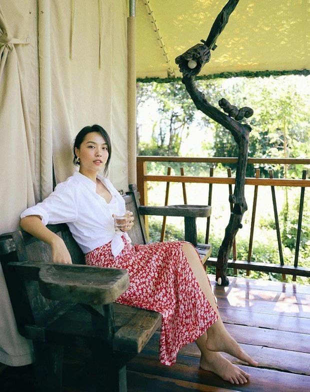 Mix đồ với chân váy hoa như 7 sao Việt, bao đẹp mà không sến!-8