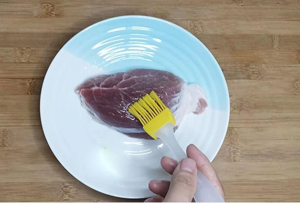 Thịt mua về đừng cất vào tủ lạnh, làm thêm 1 bước cả tháng vẫn ngon-3