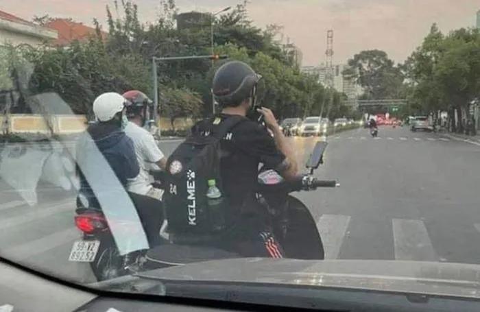 Bùi Tiến Dũng rời sân bằng siêu xe nhưng đẹp mà không... đẹp-2