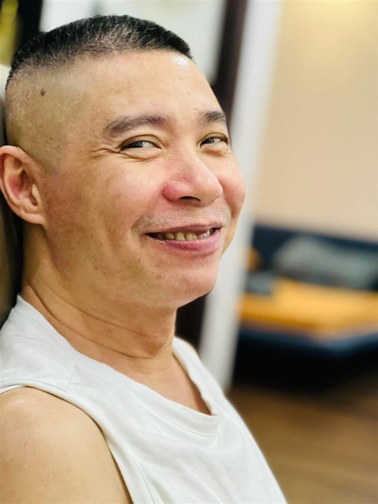 Tin showbiz Việt ngày 31/7: Con trai Hoàng Oanh ra dáng soái ca nhí-6