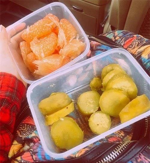 Mỹ nhân Việt bật mí bí quyết ăn vặt thả ga không lo tăng cân-7