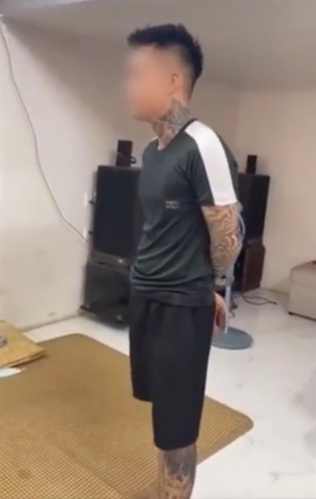 Clip: Vừa gửi vợ bầu về quê, chồng dẫn ngay bé đường đến nhà ở-2