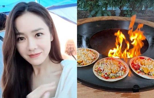 Bà bầu Son Ye Jin ngồi xe mô tô siêu ngầu, diện mạo ngỡ ngàng-4