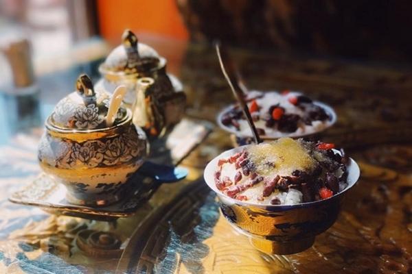 Chàng trai nhàu như ông lão sau nửa năm đi bộ 3.300km đến Tây Tạng-3