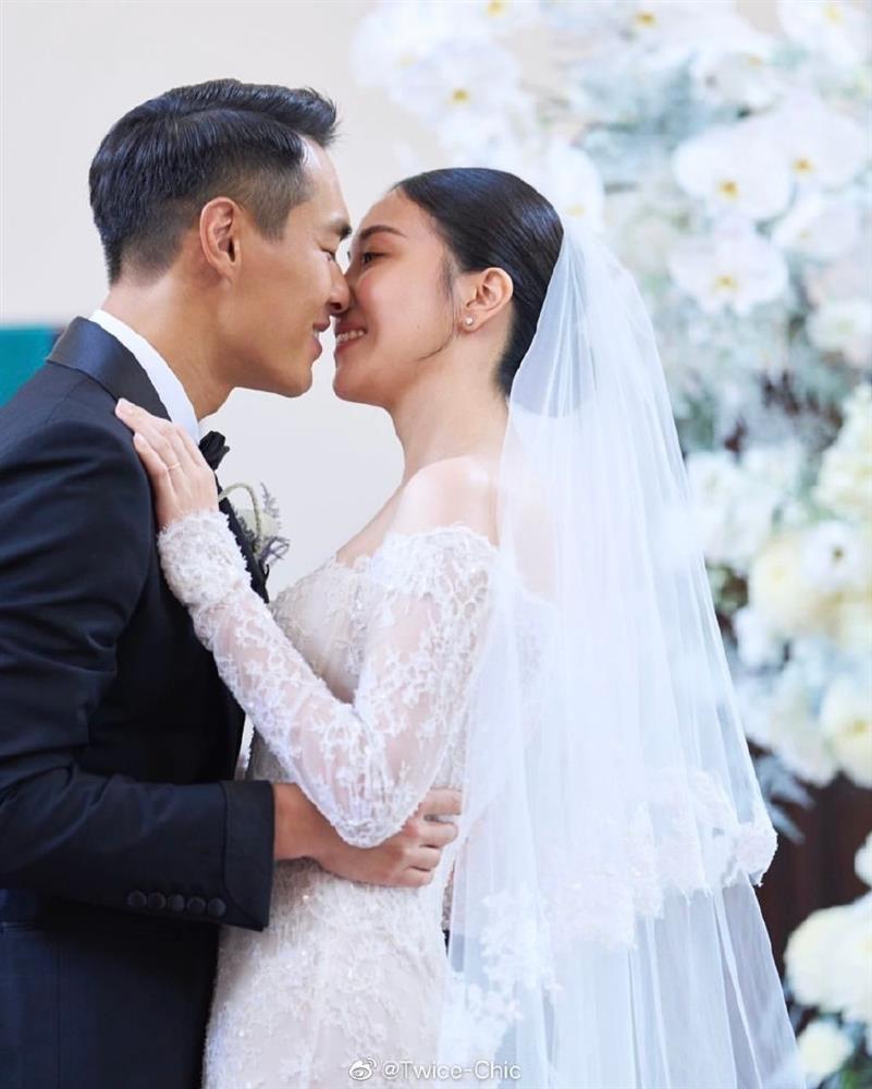 Lâm Tâm Như, Giả Tịnh Văn dự đám cưới tài tử Thiên Long Bát Bộ-1