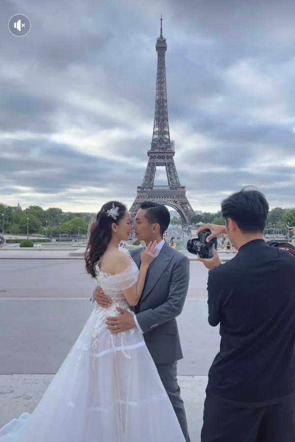 Khánh Thi - Phan Hiển và loạt sao Việt mê chụp ảnh cưới tại Pháp-3