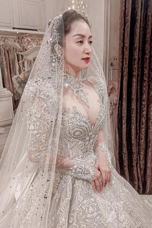 Khánh Thi - Phan Hiển và loạt sao Việt mê chụp ảnh cưới tại Pháp-5