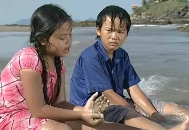 Nhóc Mạnh (Kính Vạn Hoa) càng lớn càng đẹp trai, chẳng mặn mà đóng phim nữa-4