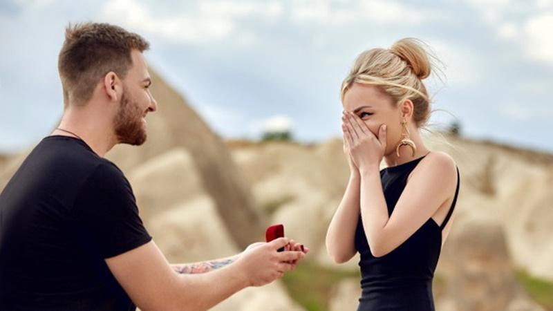 Nguyệt Lão se duyên 3 con giáp nữ được tỏ tình vào dịp lễ Thất tịch-2