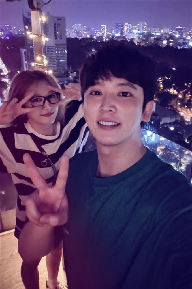 Tin showbiz Việt ngày 1/8: Ngộp thở với vòng 1 Phương Mai-5