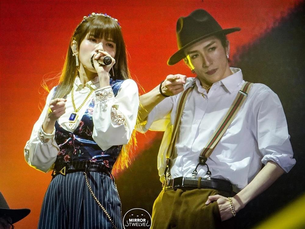 Bi kịch của vũ công 27 tuổi bị màn hình LED 600 kg rơi trúng người-6