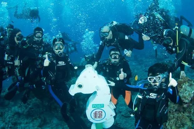 5 hòm thư dưới đại dương độc nhất hành tinh, ước mơ trải nghiệm một lần-4