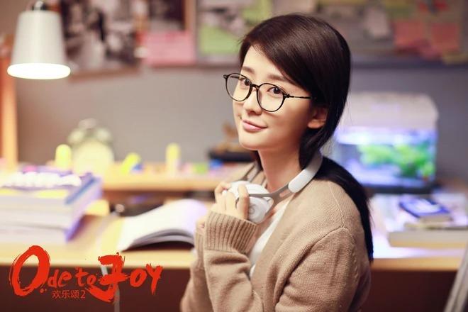 Bộ tứ mỹ nhân Hoa ngữ đẹp xuất sắc nhưng diễn xuất giả trân-10