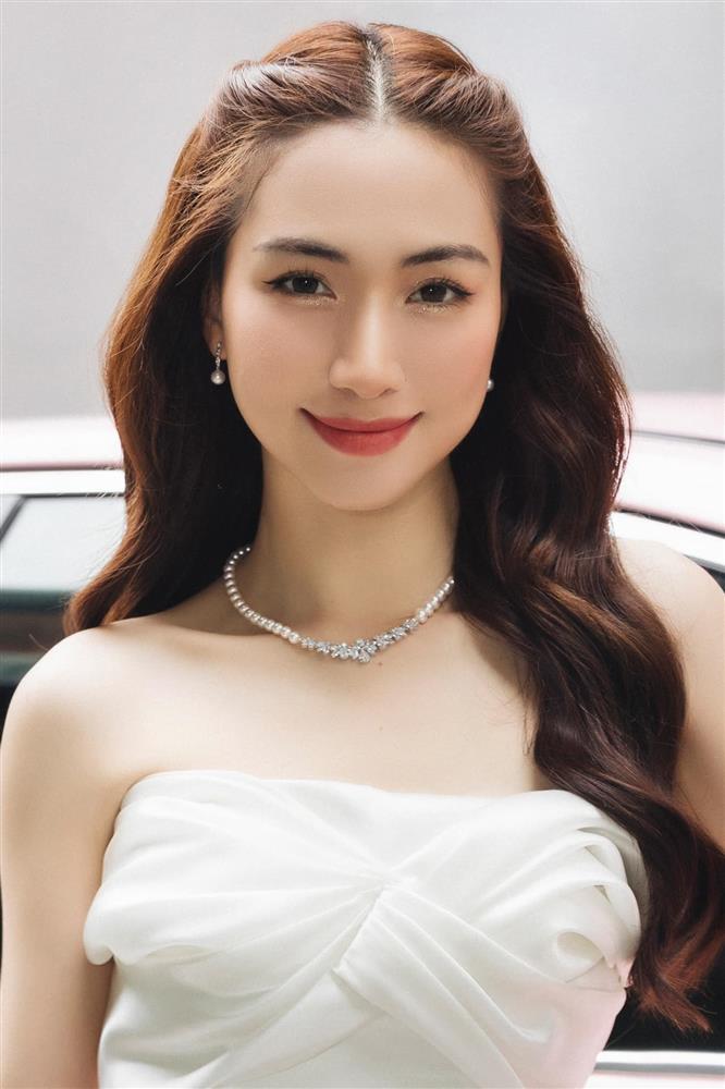 Hòa Minzy vừa đến sự kiện đã định bỏ về: Lý do là gì?-3