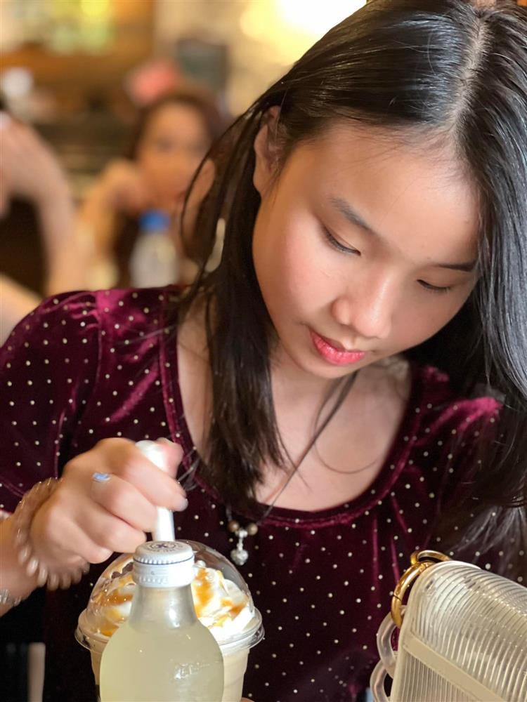 Tin showbiz Việt ngày 2/8: Vợ chồng Lam Trường đưa con về nơi hò hẹn-9